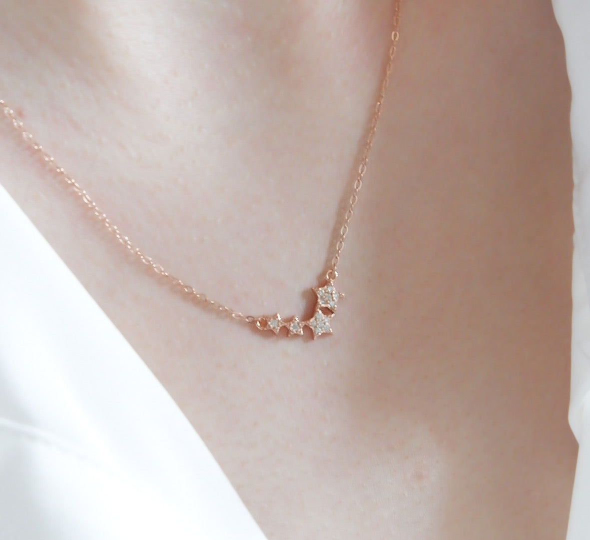 Asteria Necklace (Rose Gold)