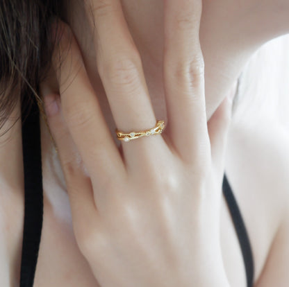 Gaia Adjustable Ring (Gold)