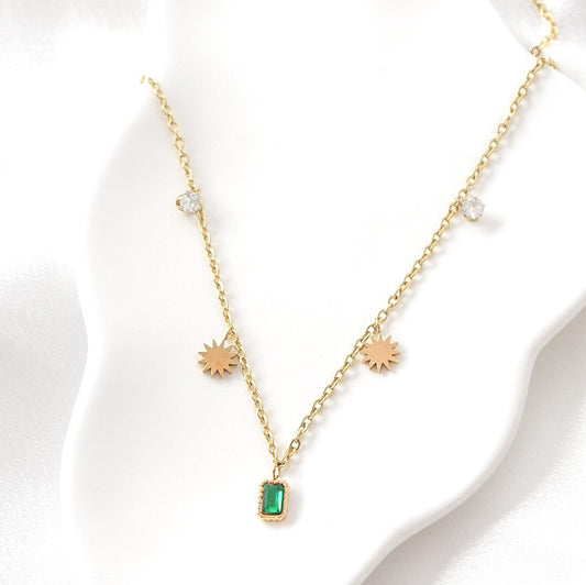 Emeralda Dainty Necklace (Gold)