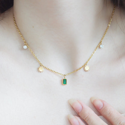 Emeralda Dainty Necklace (Gold)