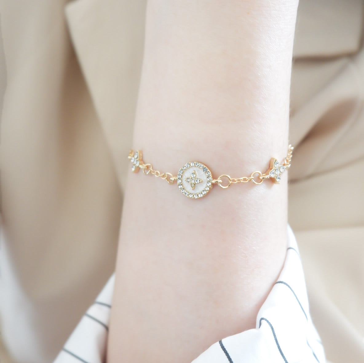 Vienna Bracelet (Gold)