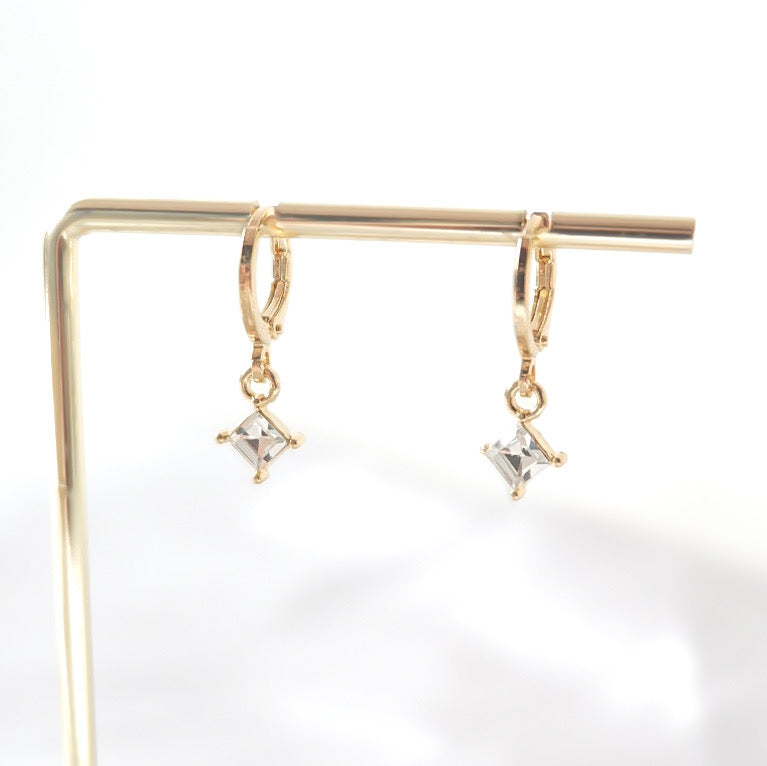 Gemma Gem Huggie Hoop Earrings (Gold)