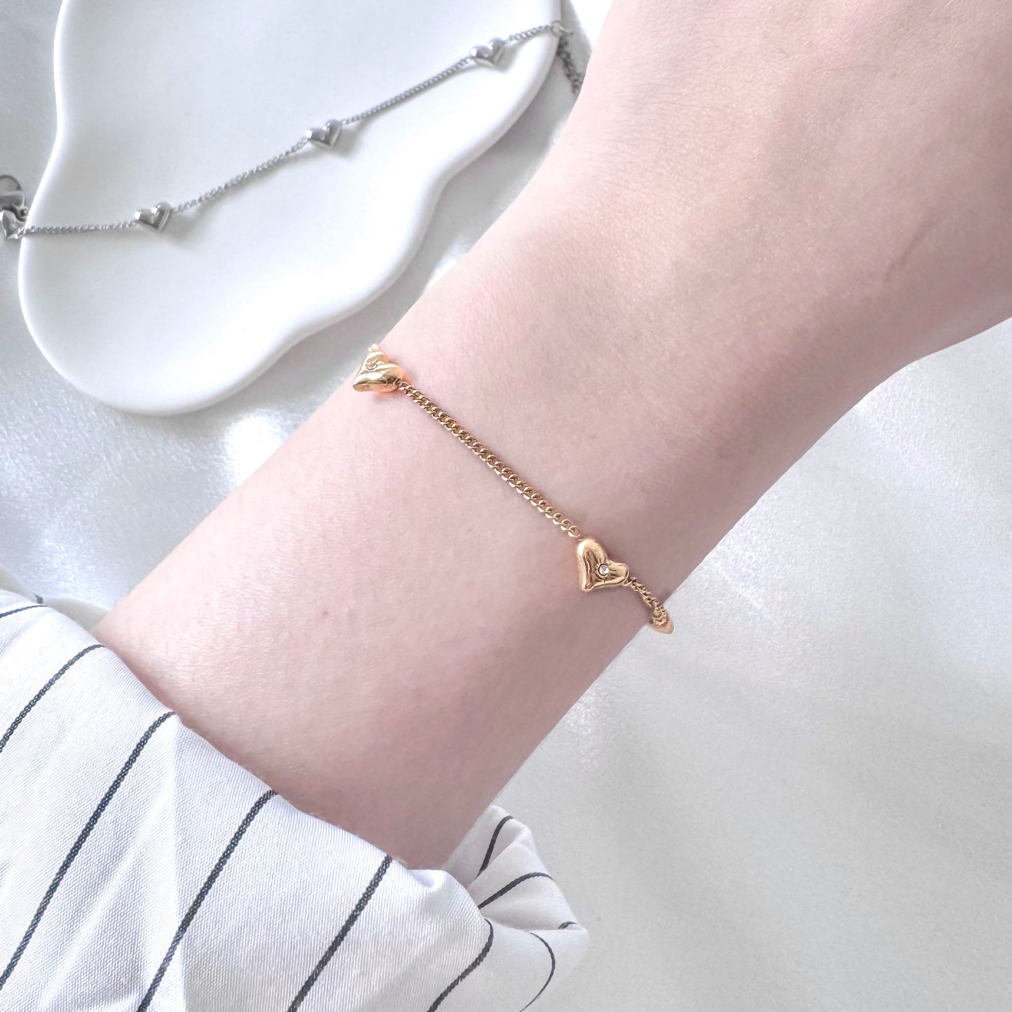 Mila Hearts Bracelet (Gold)