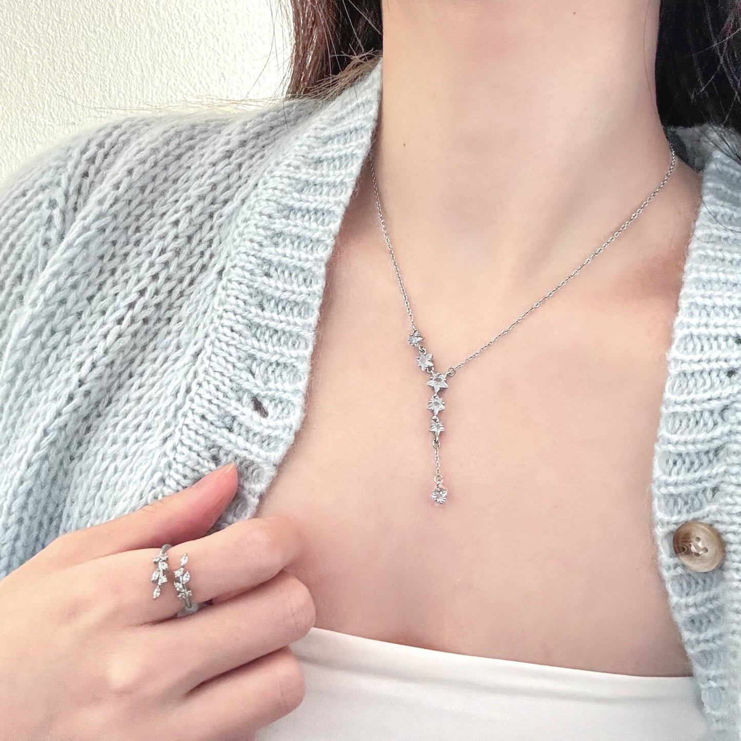 Sky Full of Stars Necklace (Silver)