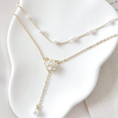 Pearly Rose Layered Necklace (Gold)