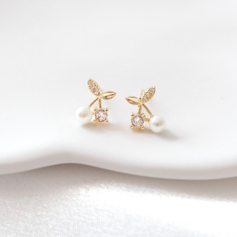 Cherry Pearls Stud Earrings (Gold)