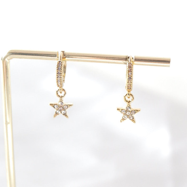 Simply Stars Huggie Hoop Earrings (Gold)