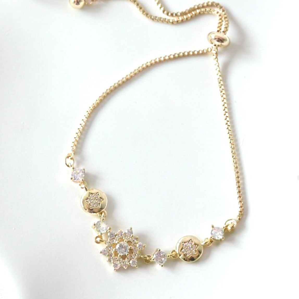 Winter Wonderland Adjustable Bracelet (Gold)